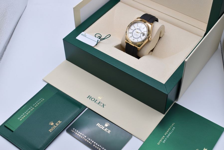 Rolex Sky-Dweller 336238